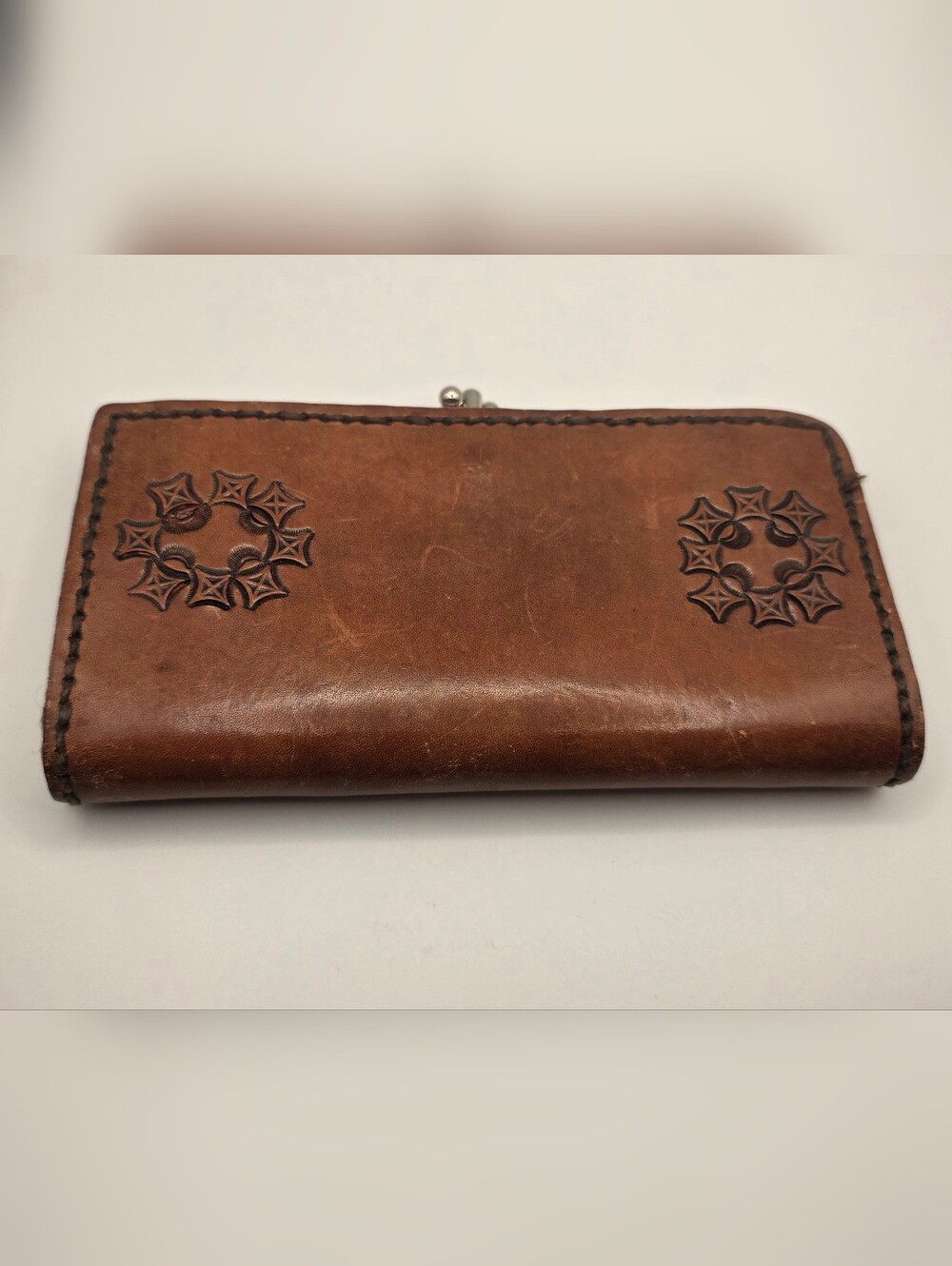 Vintage Brown Tooled Leather Kisslock Clutch Wallet Coin Purse for Women